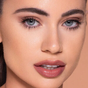 کرم پودر مات شیگلم COMPLEXION PRO
