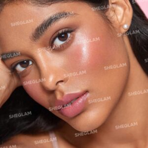 رژگونه فضایی شیگلم ADORN