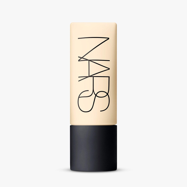 کرم پودر فاقد چربی مات و مخملی Soft Matte نارس رنگ Light