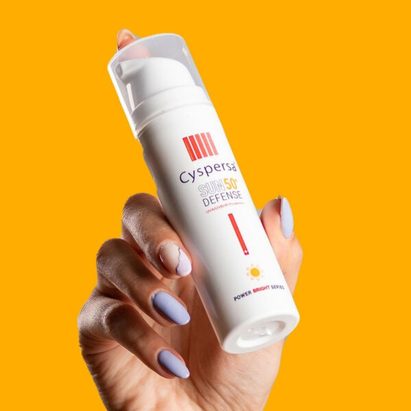 کرم ضد‌آفتاب سیسپرسا SPF 50 مناسب پوست های حساس و نرمال