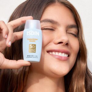ضد آفتاب و ضدلک فیوژن واتر مجیک ایزدین SPF50+ حجم 50میل