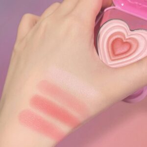 رژگونه شیگلم پاورپاف گرلز مدل Tough Love Shimmer