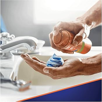 ست اصلاح ژیلت فیوژن پروگلاید استایلر به‌همراه ژل Ultra Sensitive