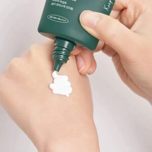 ضدآفتاب آنوا مدل Hearleaf Silky Moisture حجم 50میل
