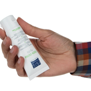 کرم مرطوب کننده آیسیس فارما مدل Teen Derm Hydra حجم 40 میل