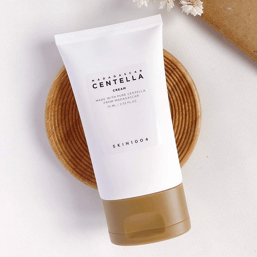 کرم مرطوب‌کننده و مراقبت روزانه سنتلا Centella حجم 75 میل
