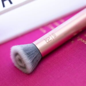 برس آرایشی ریل تکنیک مدل Complexion Blender