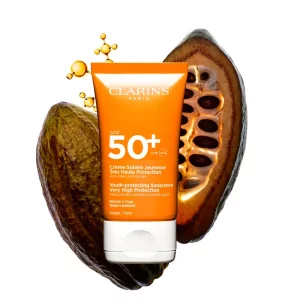 کرم ضد‌آفتاب یوث پروتکتینگ کلارنس SPF‌50 حجم 50 میل