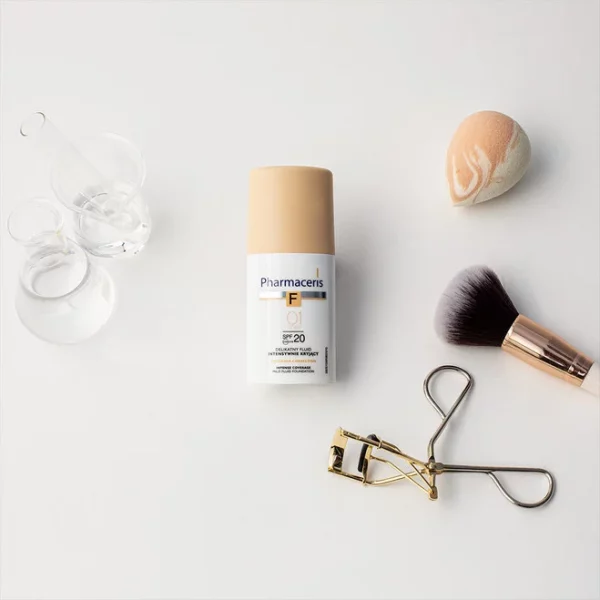 کرم‌پودر 01 IVORY فارماسریز اینتنس با پوشش قوی و spf20 حجم 30میل