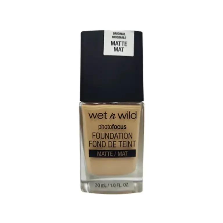 کرم‌پودر Classic Beige وت‌اندوایلد مدل Photo Focus حجم 30 میلی‌لیتر 