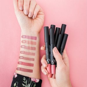 رژ لب مدادی مات گلدن رز مدل Crayon شماره 13