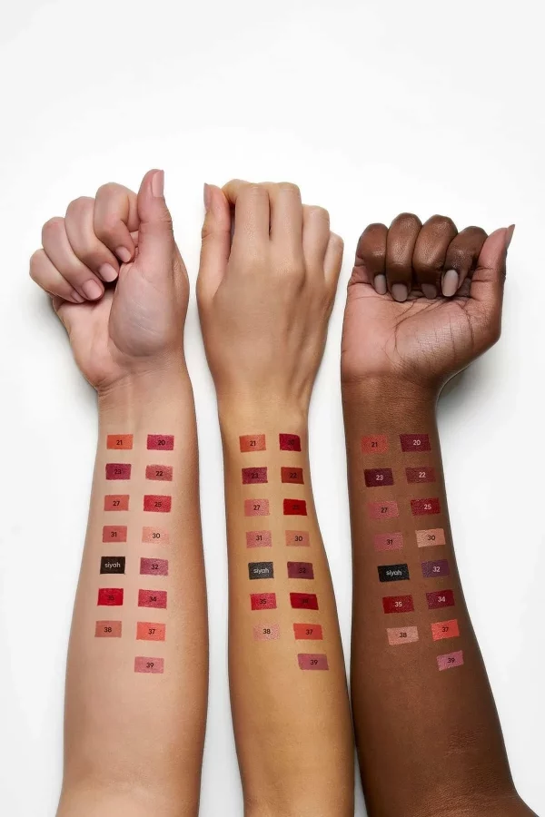 رژ لب جامد گلدن رز مدل Velvet Matte شماره ۲۷ رنگ Vintage Pink