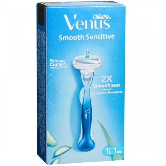 سری یدک ژیلت زنانه ونوس Smooth Sensitive با عصاره آلوئه‌ورا 4 عددی 