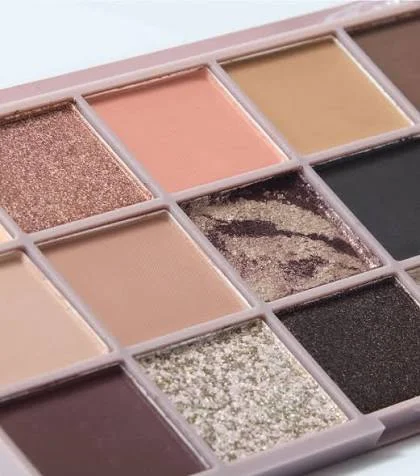 پالت سایه Smokey Quartz تکنیک مدل Pressed Pigment حجم 30 گرم 