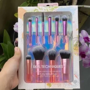 ست 10‌عددی مینی‌براش ریل‌تکنیک Real Techniques 04285 