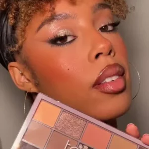پالت سایه Smokey Quartz تکنیک مدل Pressed Pigment حجم 30 گرم 