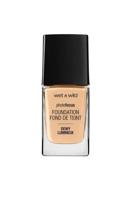 کرم‌پودر سافت بژ وت‌اندوایلد Photo Focus Dewy مدل Soft Beige حجم 28 میل 