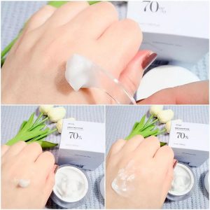 کرم مرطوب کننده و تقویت کننده آنوا حاوی شیره توس 50 میل