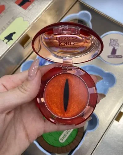رژگونه چشم ارباب‌حلقه ها شیگلم حجم 3.6 گرم